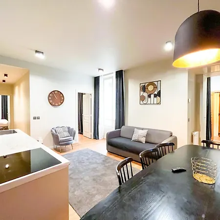 Urban Flat 139 - Beautiful 3 Bdr Flat In Saint-germain Διαμέρισμα